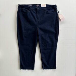 NYDJ Capri Jeans Raw Fray Hem Lift Tuck Dark Blue Wash Women's Plus Size 22 NWT